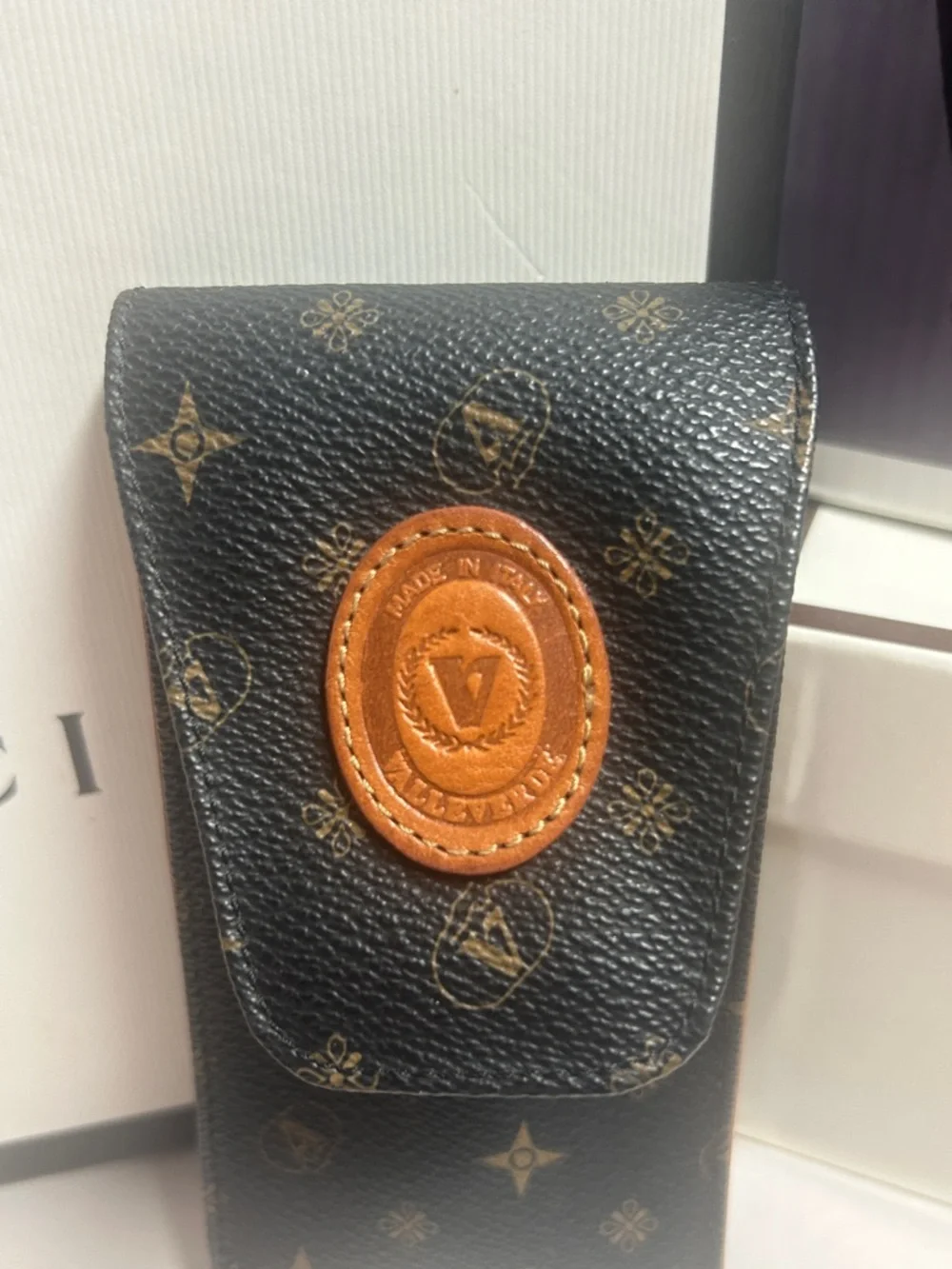 ValleVerde Made in Italy Leather Patterned Phone Holster with Tan Emblem